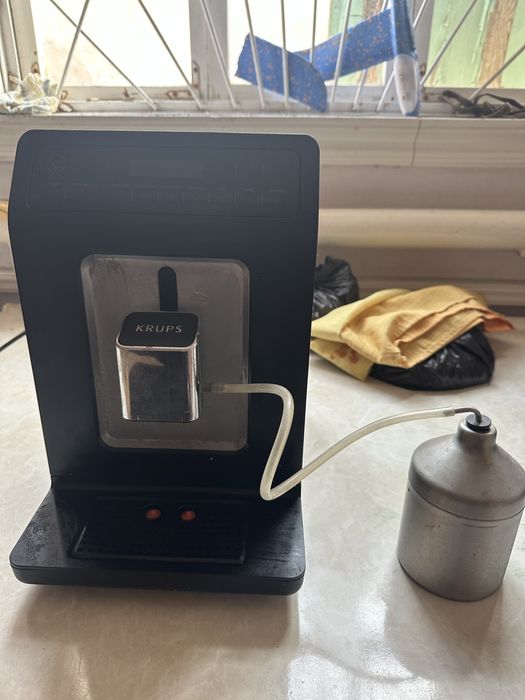 Кофемашина Krups Quattro EA891810