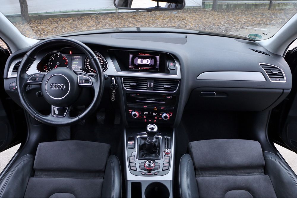 Audi A4 B8.5 / 2013 / 2.0d / 177 CP / Alcantara