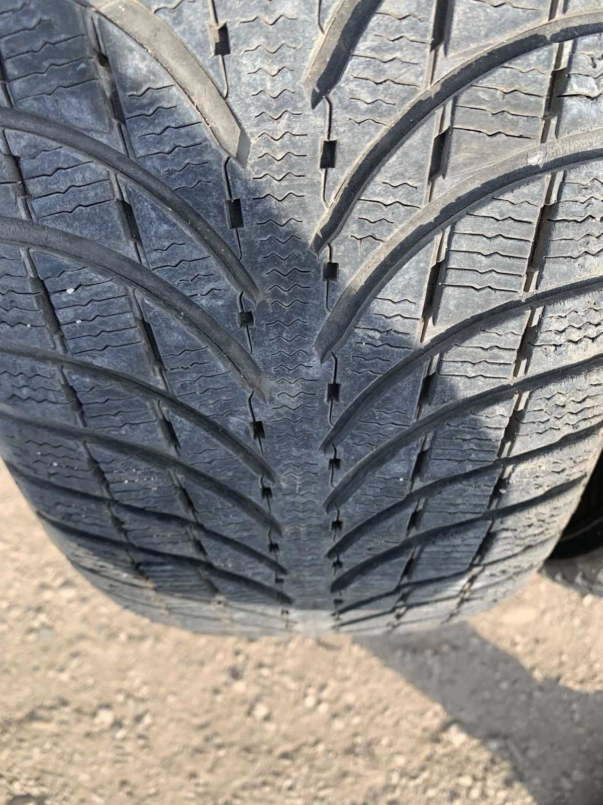 Зимни гуми Michelin 215/55 R18 Dot 2316 ном 42