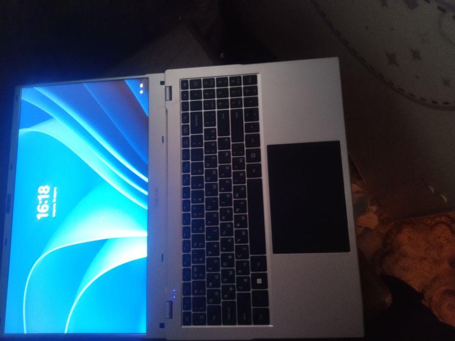 Ноутбук DeXP б.у