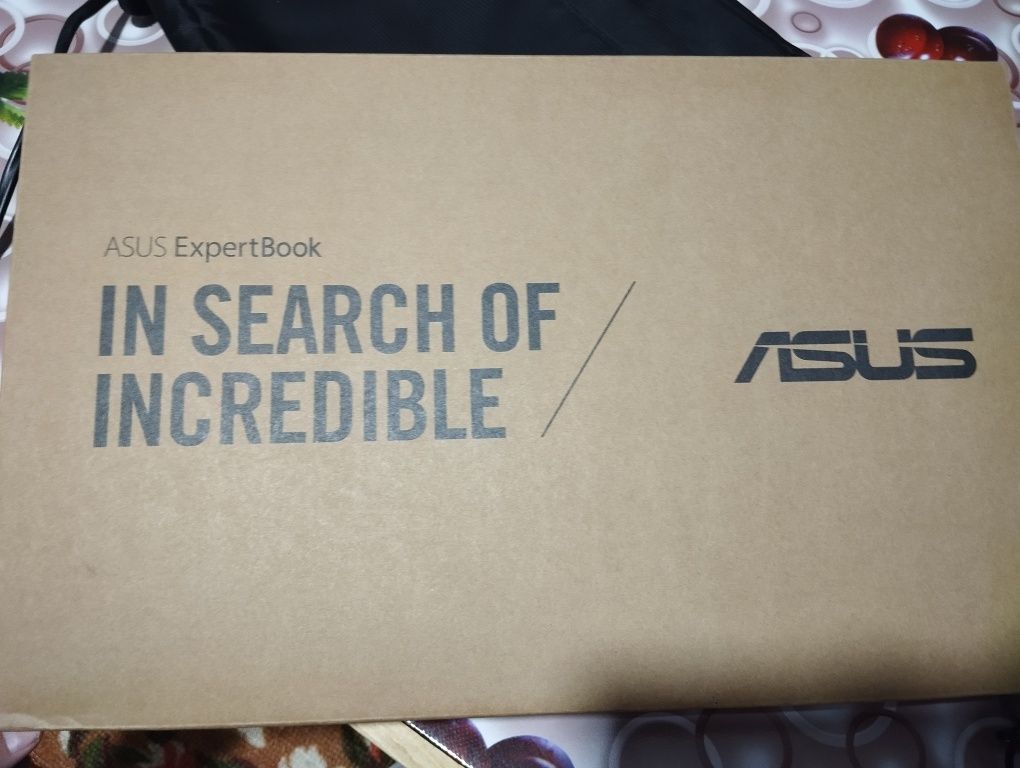 Noutbuk, ASUS ExpertBook