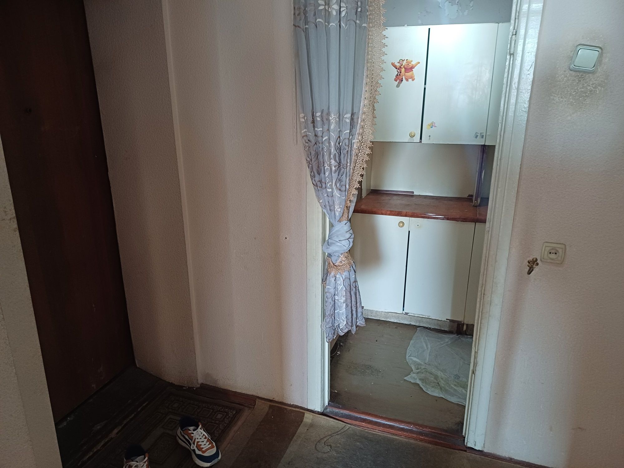 Срочно! Ижарага 1 хонали кв берилади оилага