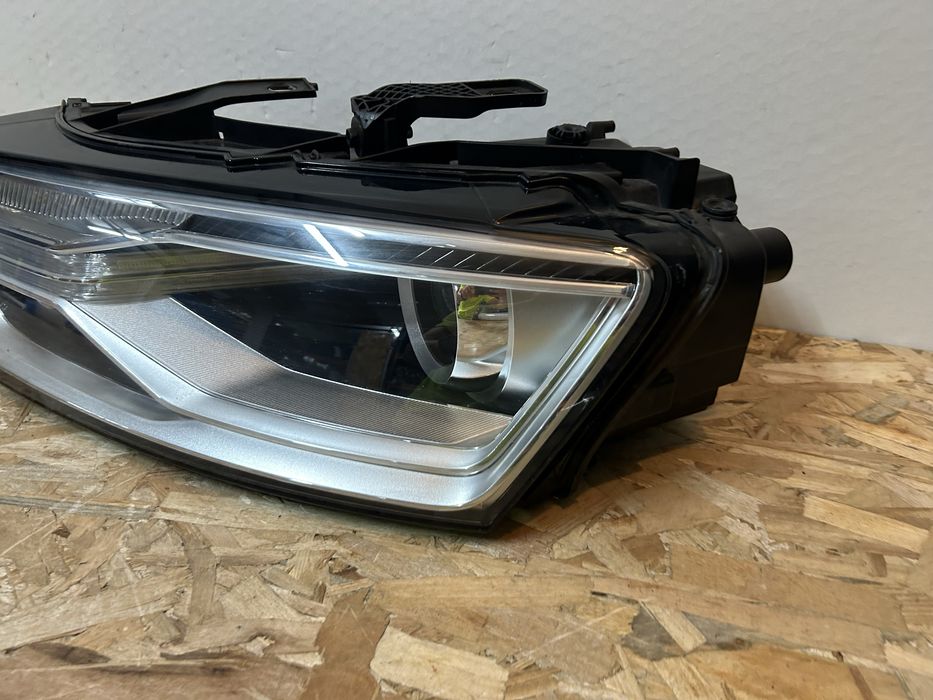 Far Faruri Audi Q3 facelift bi xenon 8U0941005C