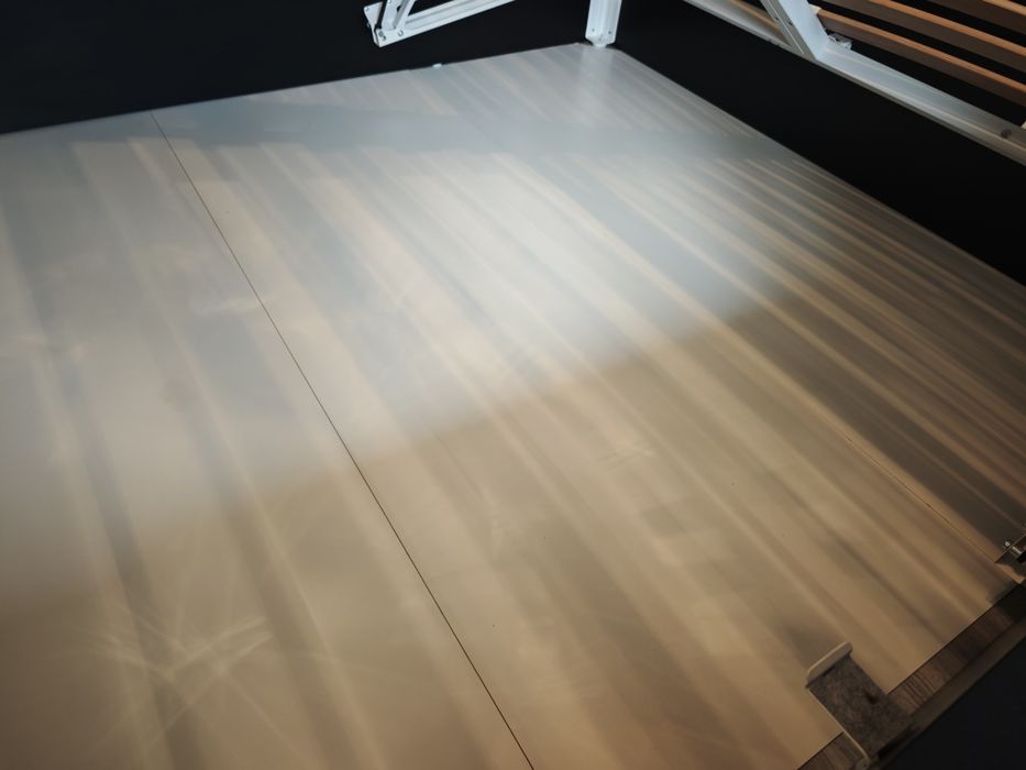 Легло Ikea MALM 210 на 195 см