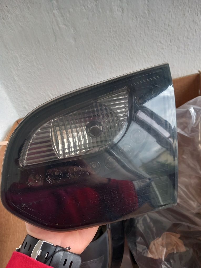 Vând stopuri led golf 6