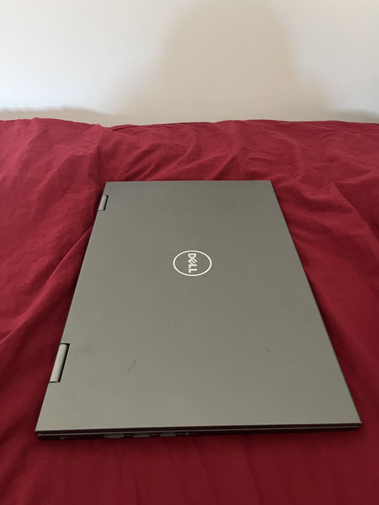 Laptop Dell Inspiron 5579