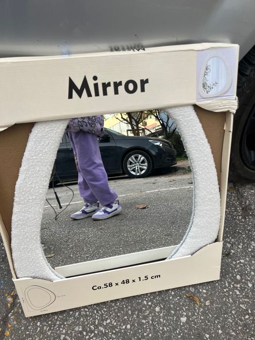 Огледало за стена