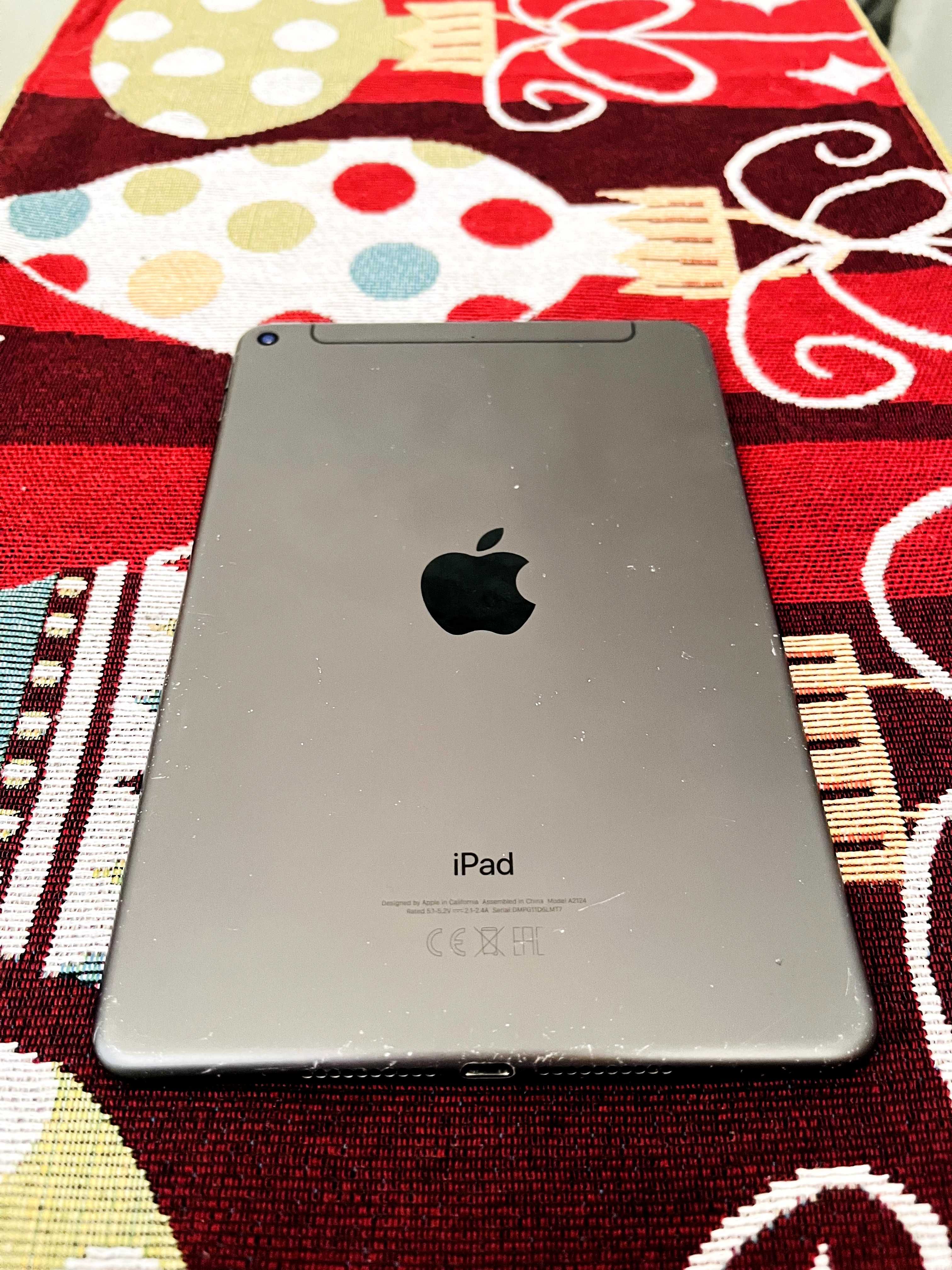 Apple iPad Mini 5th Gen 7.9in Mid 2019, A2124 64GB Wi-Fi+Cellular