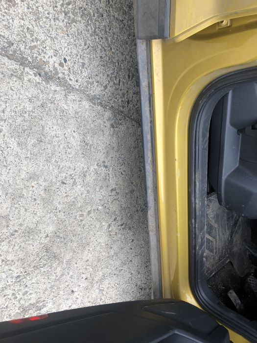 prag dreapta plastic  volkswagen t-roc  1.5 benzina 2018