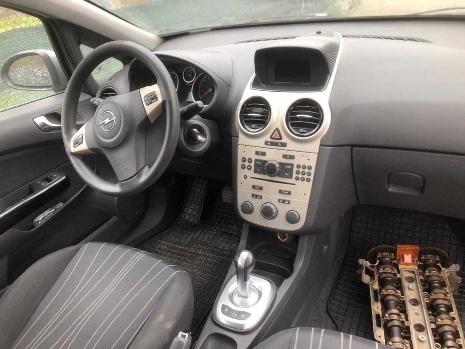 Dezmembram Opel Corsa D