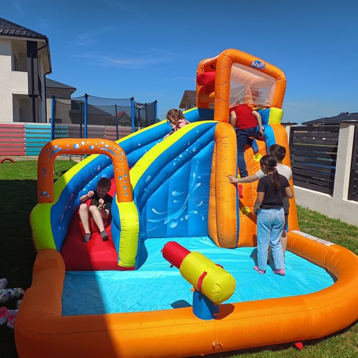 Închiriere tobogan gonflabil, Bubble house și aparat vata zahar