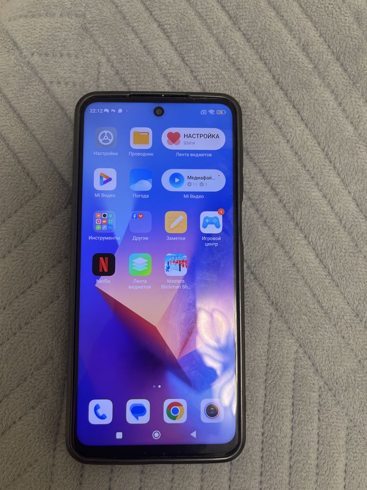 Redmi note 9S , разбитый сзади. но для использываения отлично
