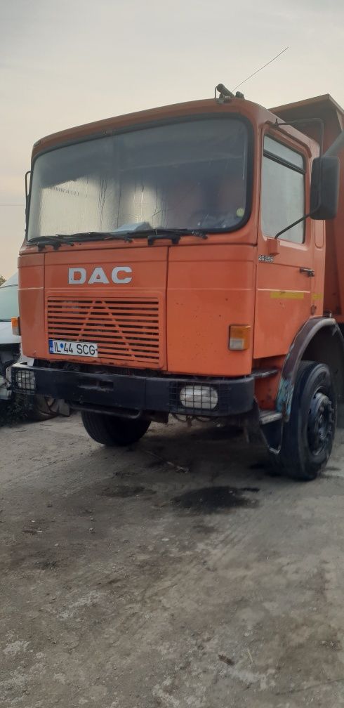 Daf ,Microbus Ford  .Schmitz .