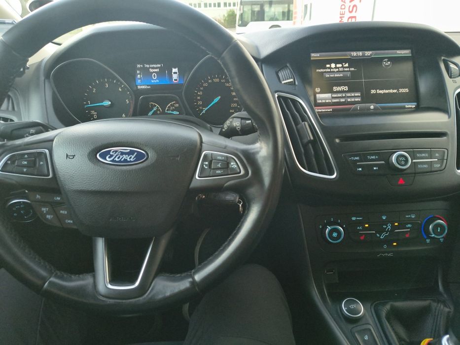 Vând Ford focus mk3
