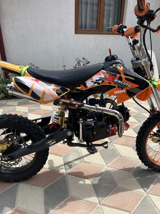 Vând cross Kxd 125 din 2022