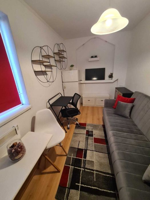 Micuta si cocheta Complex  220 euro