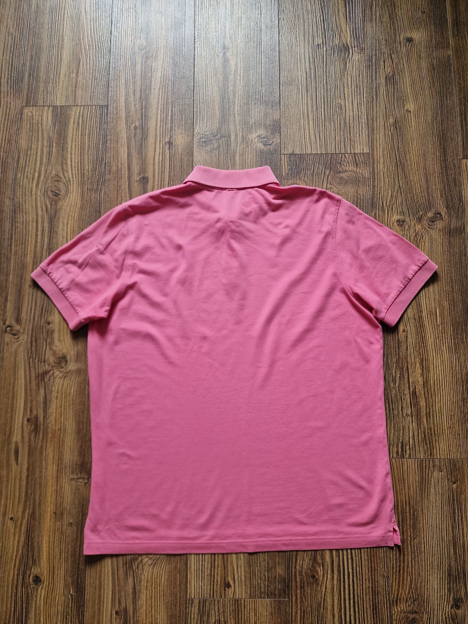 Страхотна  мъжка тениска HUGO BOSS размер XL