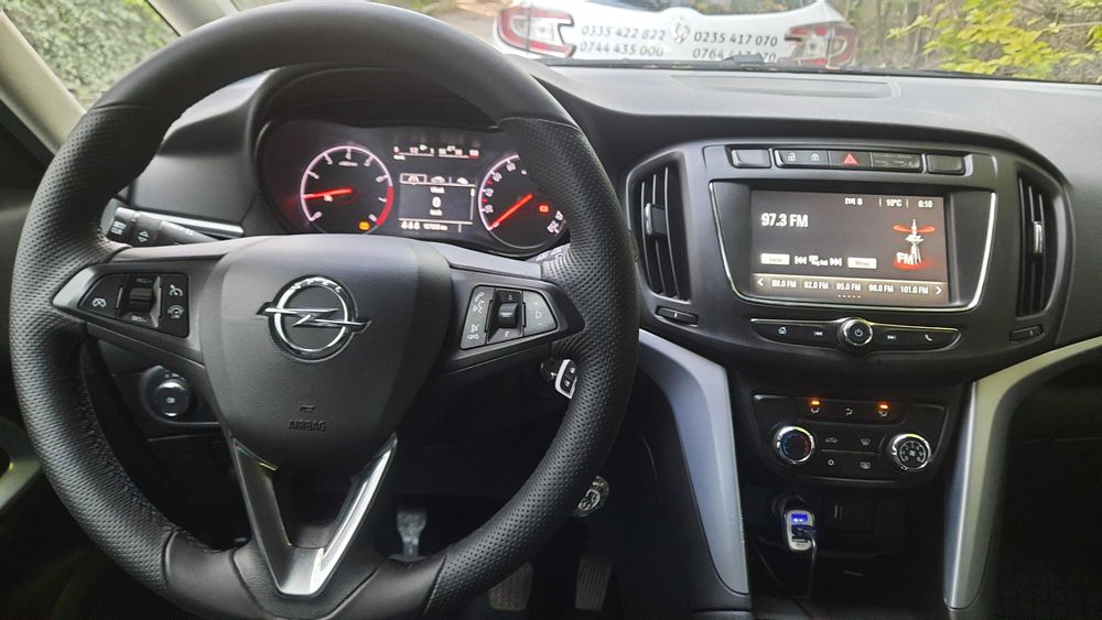 Ocazie !!! Opel Zafira Tourer 2017, 140CP