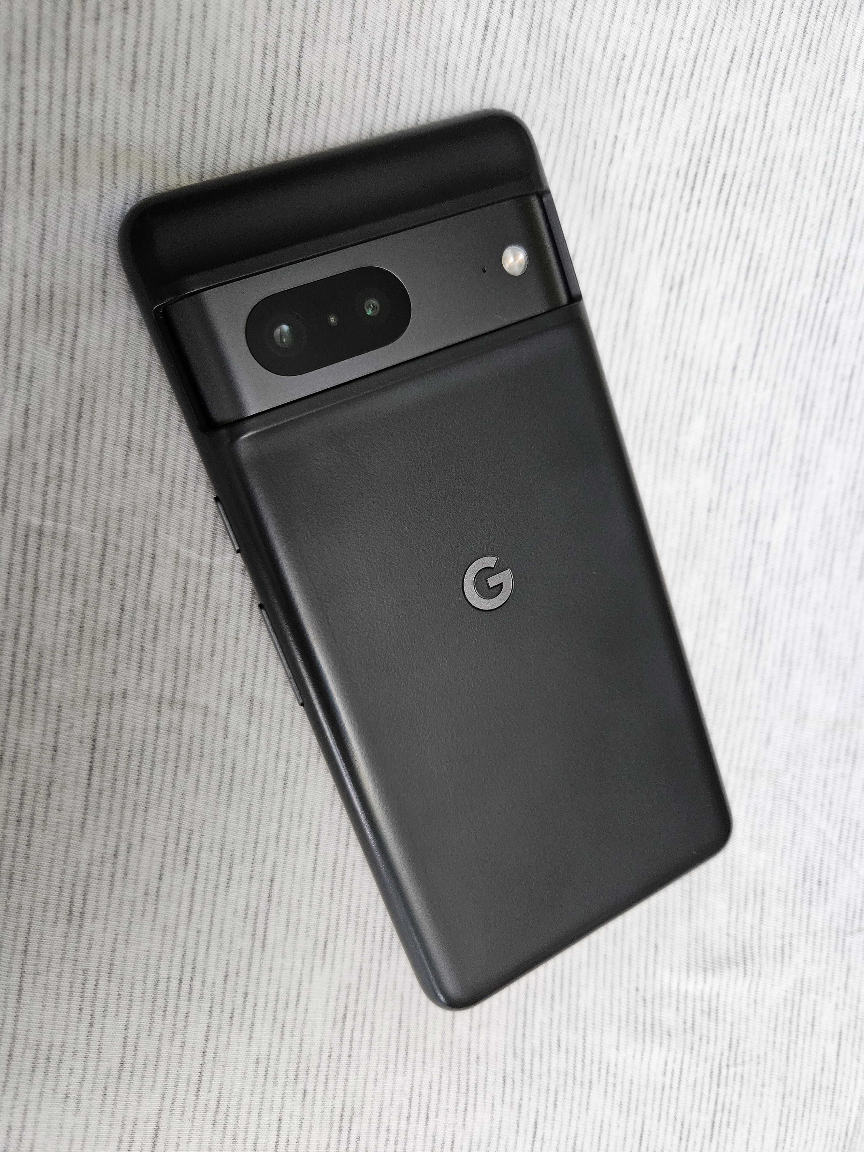 Google Pixel 7A de 128gb dual , liber, 10/10 stare perfecta husa husa