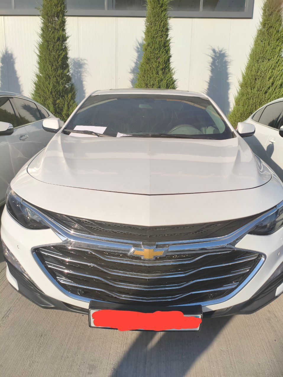 Malibu 2 1.5 turbo 2020 yil srochno sotiladi 2ta