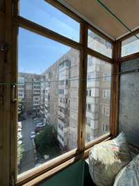 Продам деревянные окна для балкона