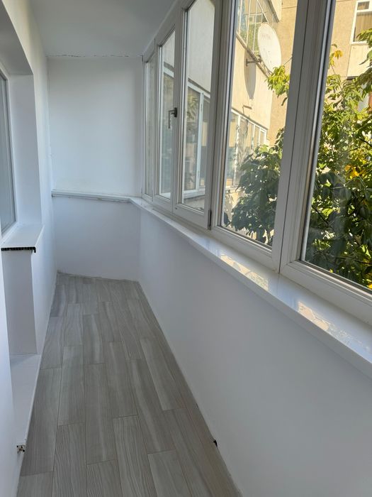 Inchiriez apartament centru McDonald's, 2 camere, vedere superba