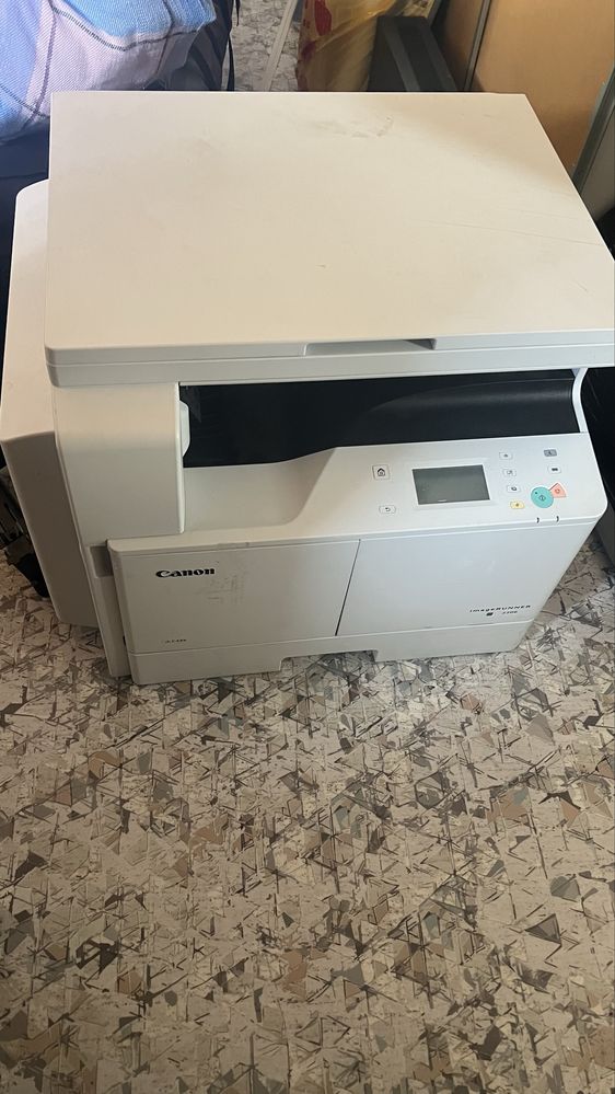 Принтер Canon runner 2206