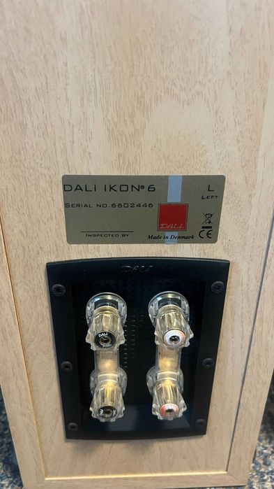 DALI IKON 6 - CADOU Cablu QED -  Reference XT 40 si QED - 5M