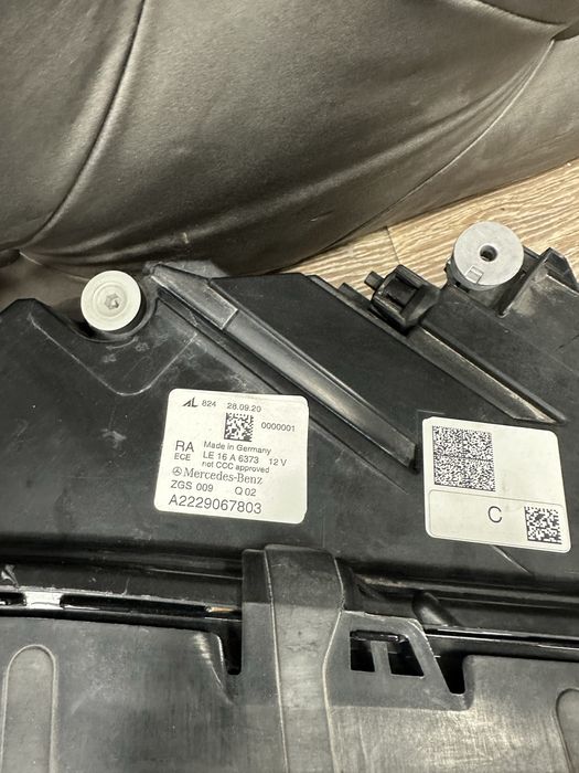 Mercedes W222 Facelift фар фарове десен  фейс с класа