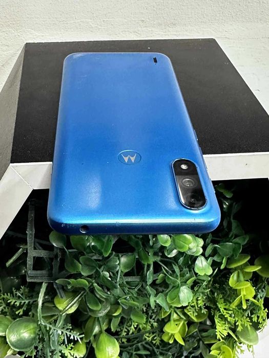 Телефон Motorola E7 power