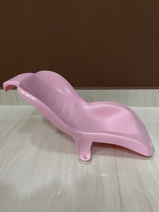 Седалка за къпане на бебе