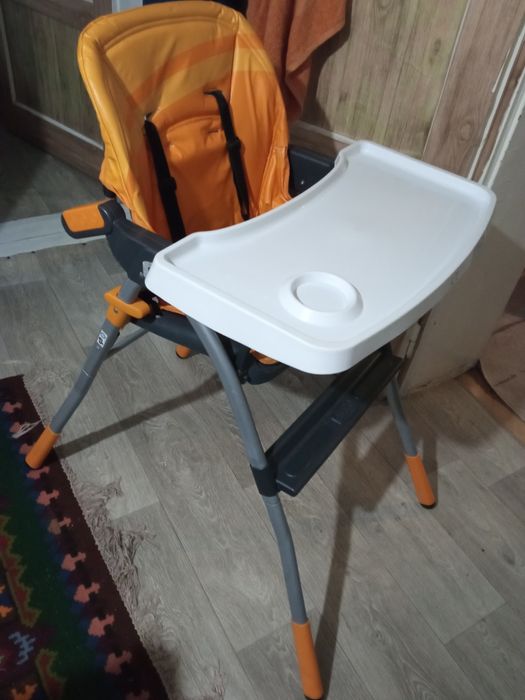 Детско столче за хранене