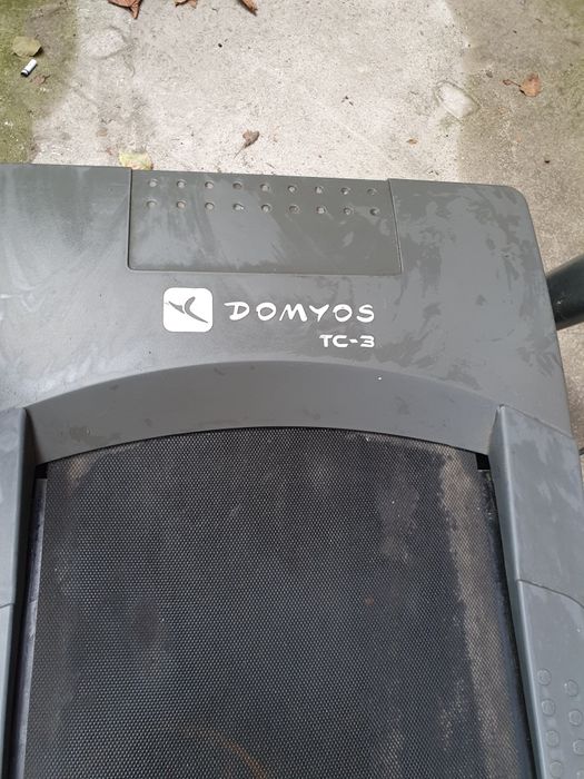 Vând banda de alergat