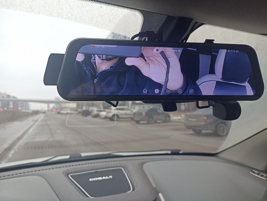 Видеорегистратор продам с установкой