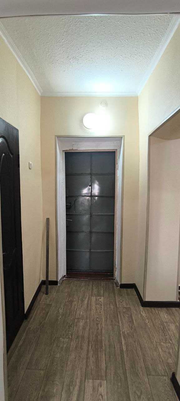 Срочно 1 комнатная квартира массив куйлюк 3