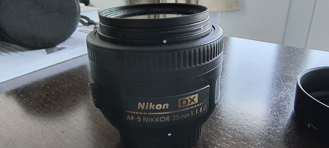 Nikon obiectiv 35 mm impecabil estetic și functional+ filtru cadou