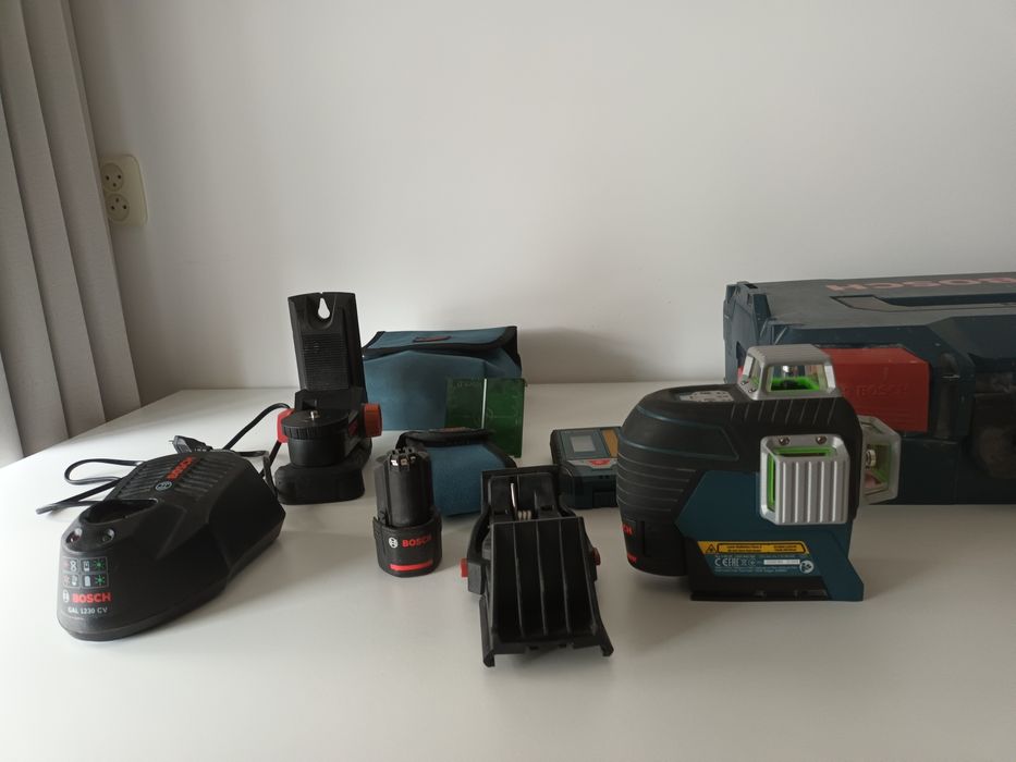 De vânzare laser bosch cu lumina verde