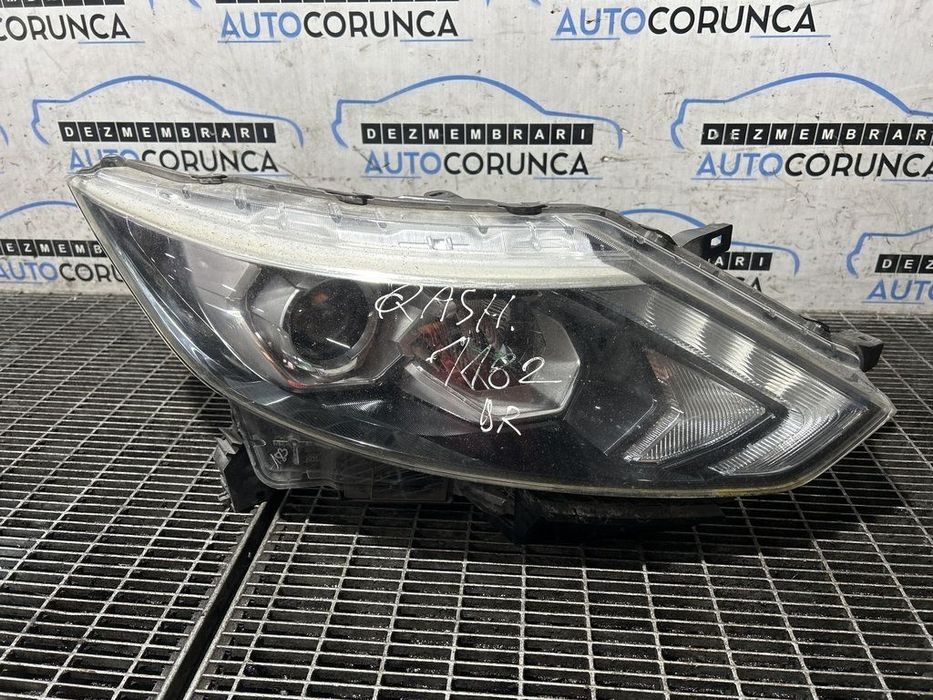Far Dreapta Nissan Qashqai J11 2013 - 2017 SUV 4 Usi (1182) Cu lupă