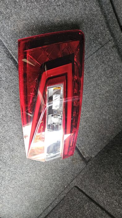 Ляв Стоп за Skoda Superb III комби