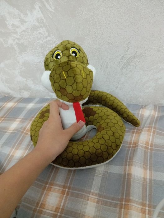 Мягкая игрушка змея