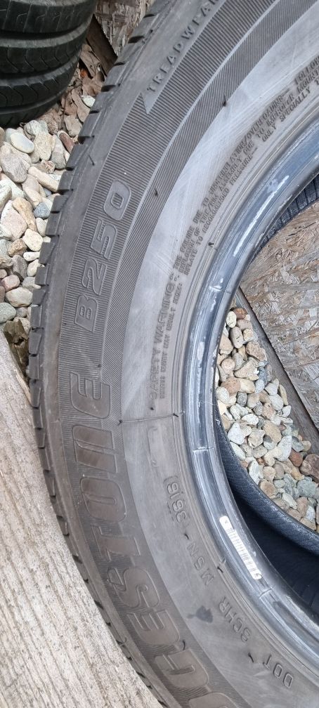 Anvelope Bridgestone B250 175/70 R14 84T