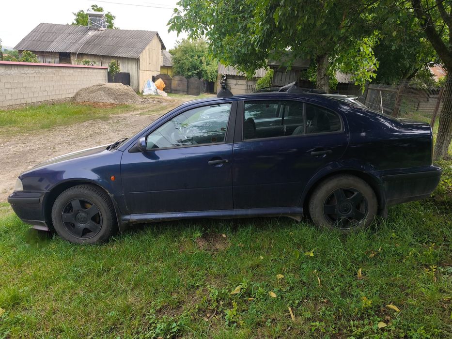 Vând Skoda Octavia 799€