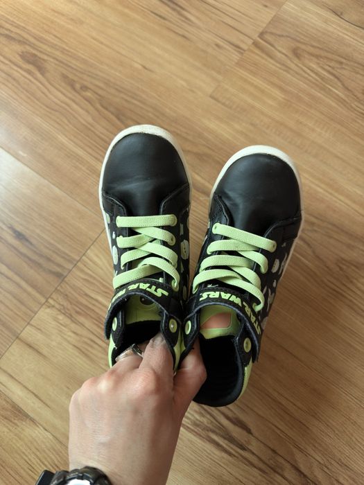 Детски маратонки-оригинални и сандали