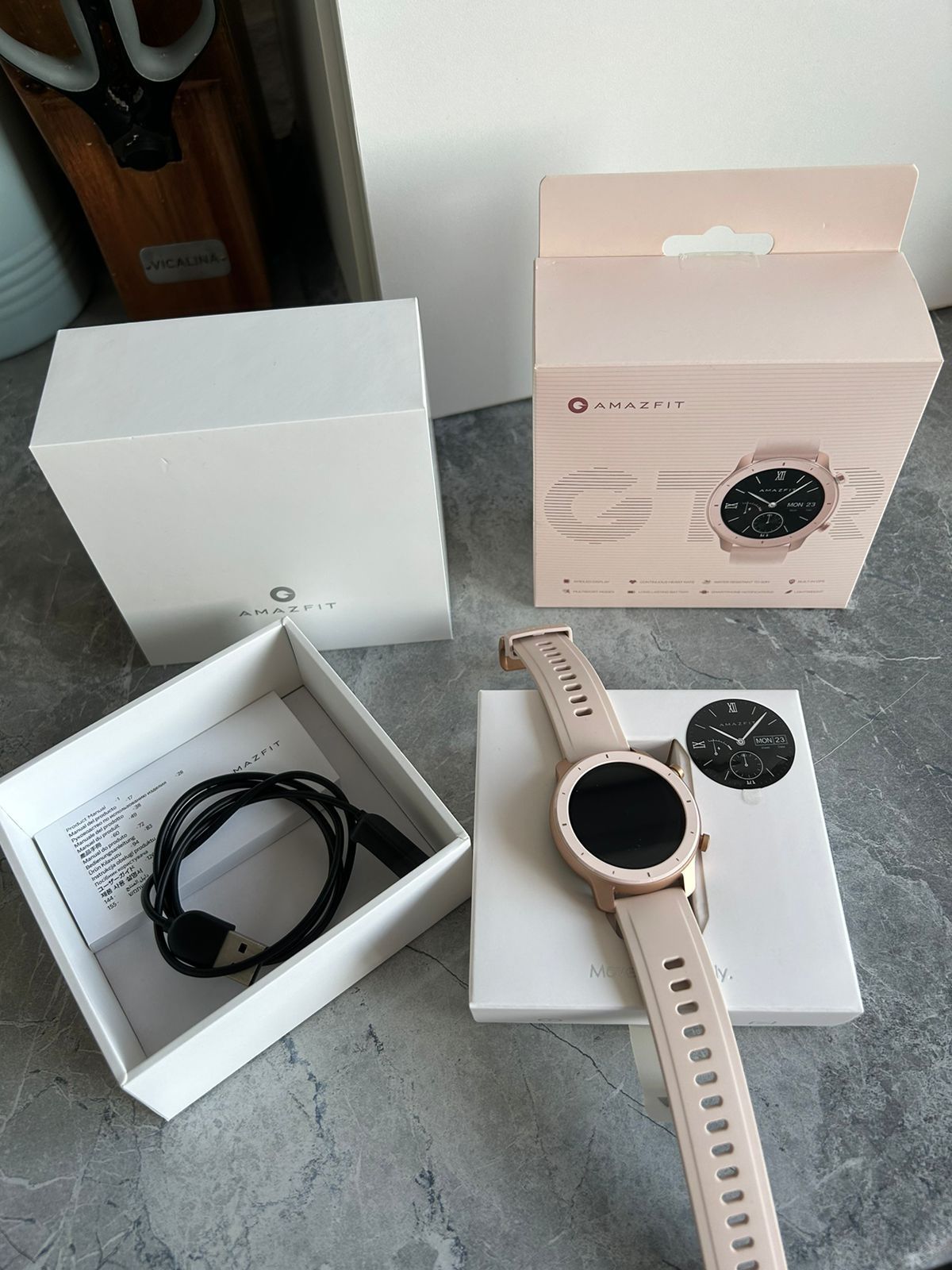 Смарт-часы Amazfit GTR 2 Rose Gold