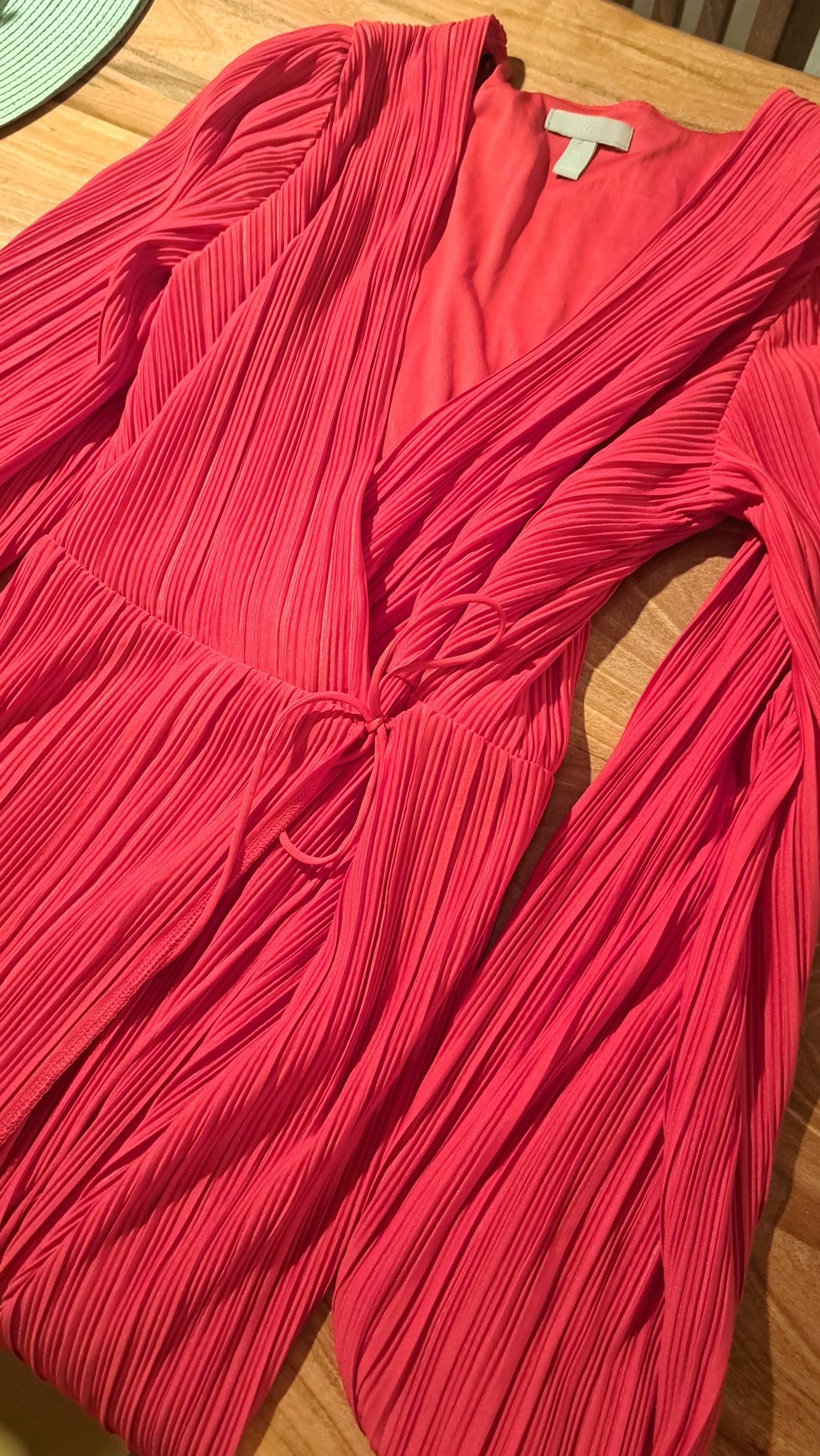Нова Червена рокля H&M