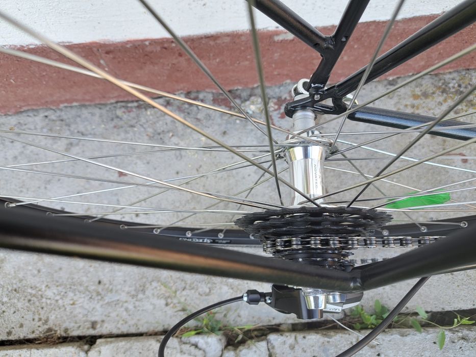 Vând bicicletă cursieră Gudereit.