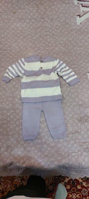 Вязанные костюмы для новорожденных