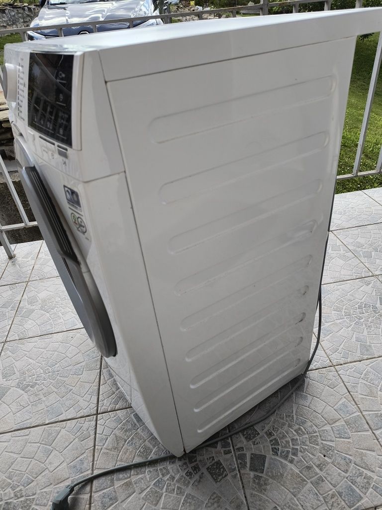 пералня AEG 8кг.