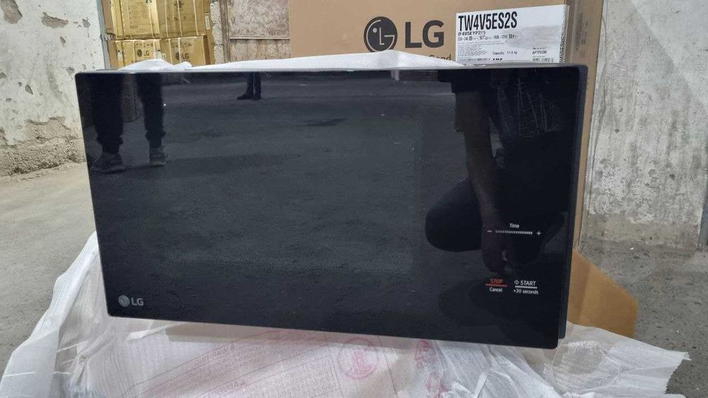 Микроволновая печь LG Новый  ассортимент на выбор есть доставка 24/7