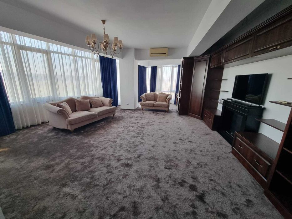 Apartament cu 2 camere Pacurari, 100 mp